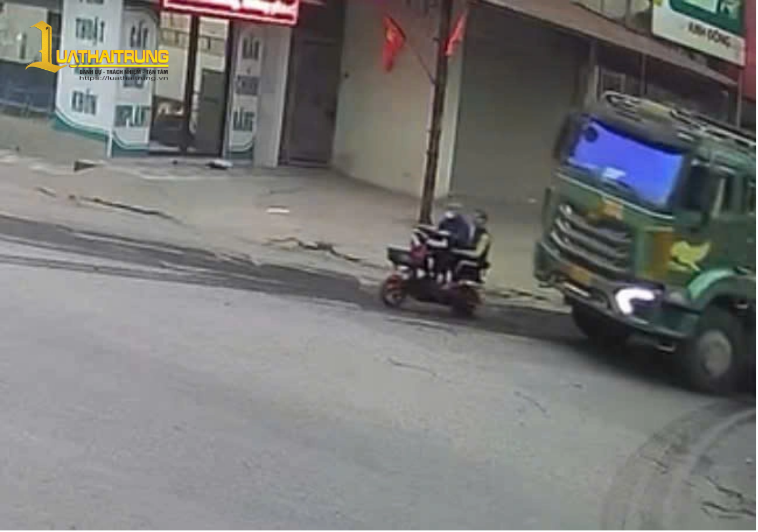  sử dụng điện thoại khi lái xe