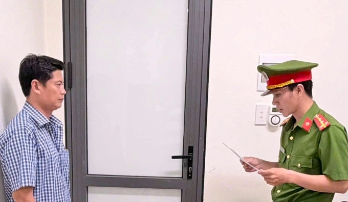 xuất khống hóa đơn